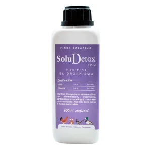 SoluDetox – Complemento nutricional para aves de corral y conejos – Apoyo hepático y nutricional – Formato 250 ml